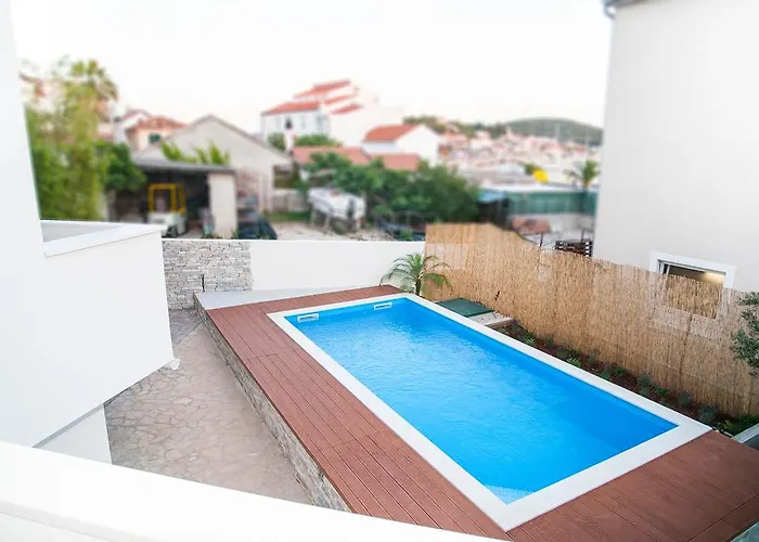 Ema Daire Rogoznica (Sibenik-Knin)