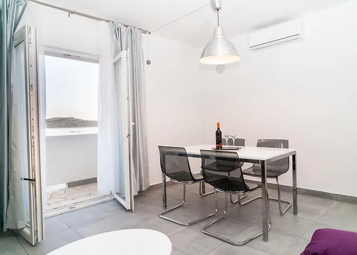 Ema * Rogoznica (Sibenik-Knin)